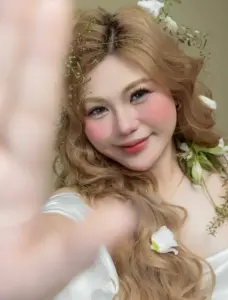 น้อง Nhu Khanh Huynh 30